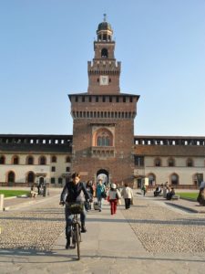 Castello Sforzesco a Milano - Movie Walks
