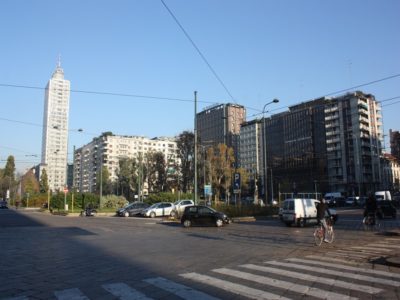 Piazza della Repubblica a Milano - Movie Walks