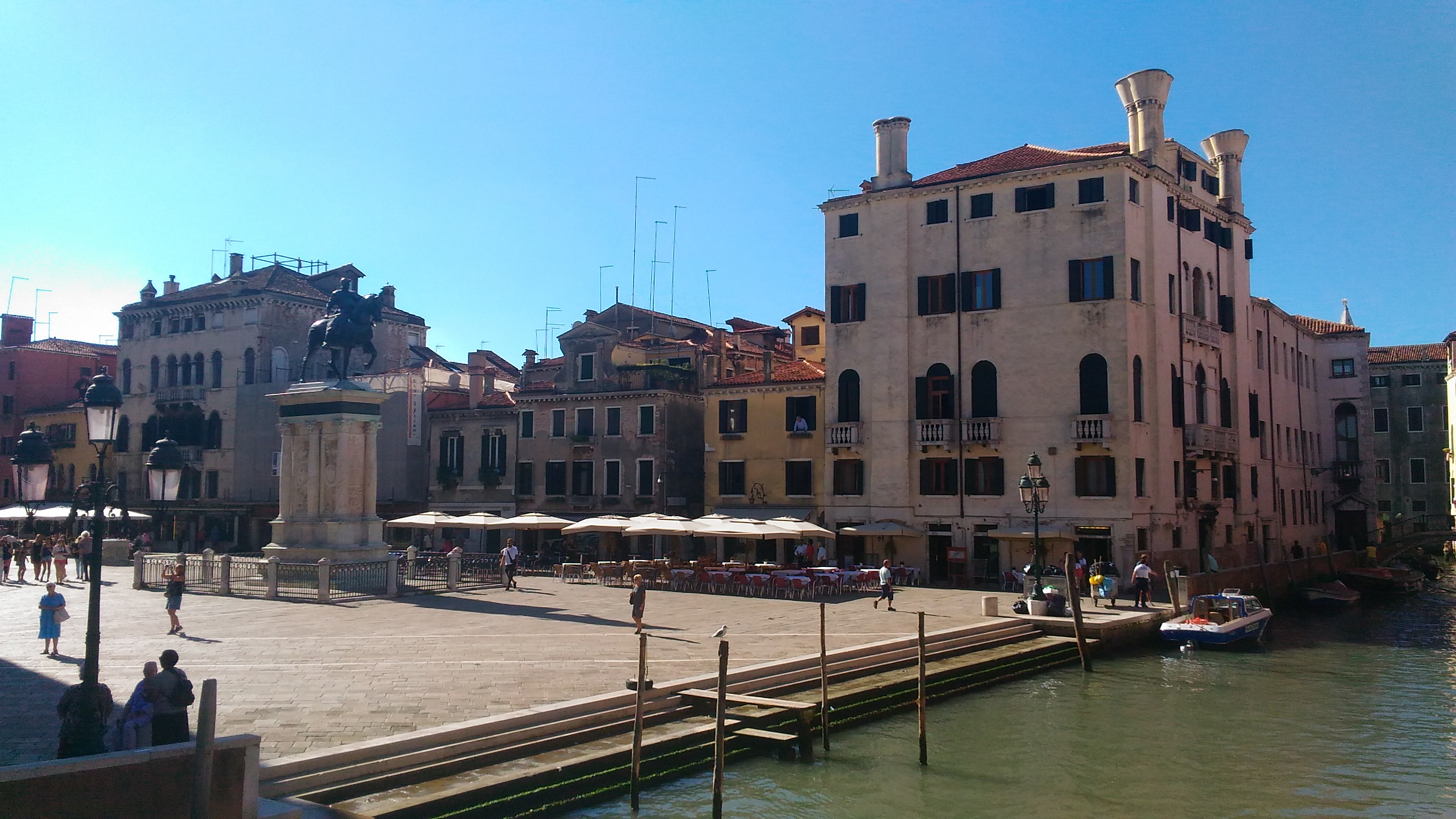 campo-santi-giovanni-paolo-zanipolo-venezia