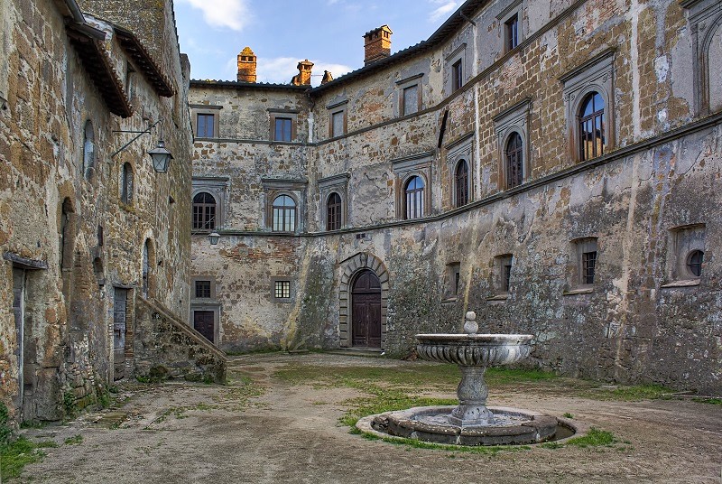 Castello di Montecalvello la fontanina